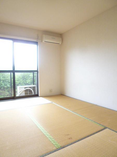 ハミングタウン合川　D棟