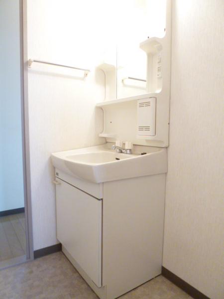 ハミングタウン合川　D棟