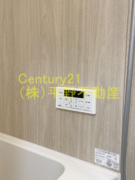 THENOBLES聖マリア病院前