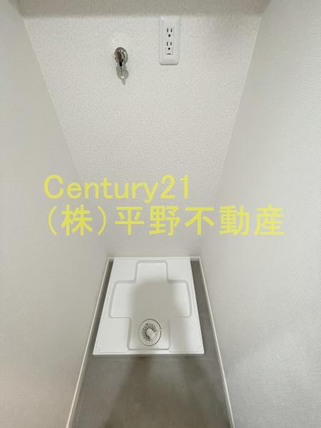 THENOBLES聖マリア病院前