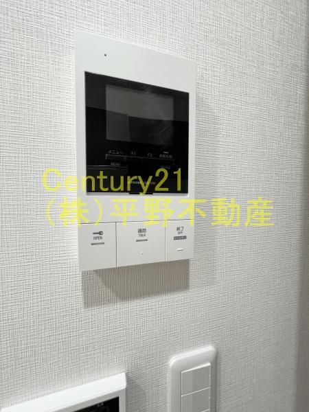 THENOBLES聖マリア病院前