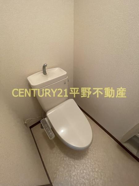 クレース・モール　B棟