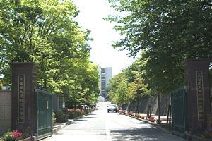 アルファルファ B棟(私立久留米大学附設高校)