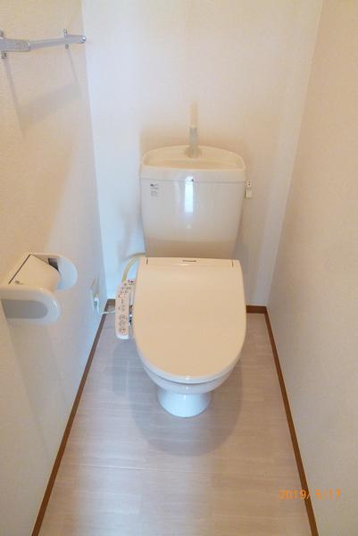 クレセント・モア