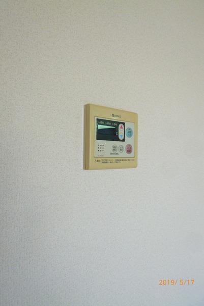 クレセント・モア