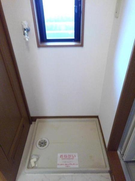 ストーンヒルズ　D棟