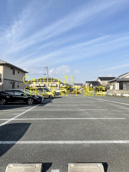 リビングタウン江戸屋敷　E棟