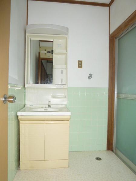 荒木町貸家C