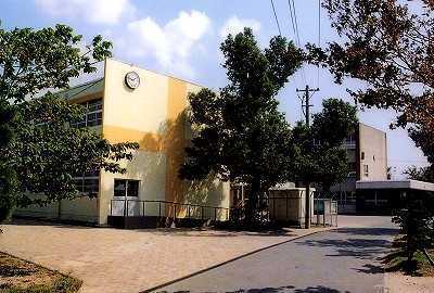 荒木町貸家C(久留米市立荒木中学校)