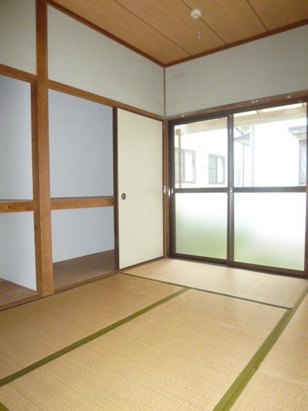 荒木町貸家C