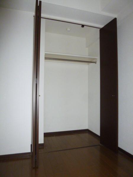コンドミニアム都麗殷