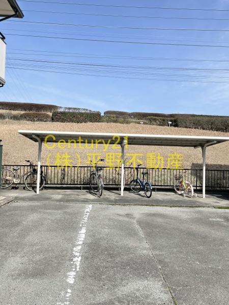 コーポアゼリア