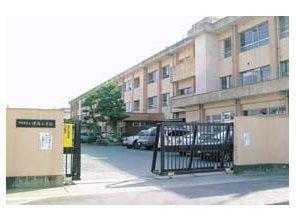 桜五番館(久留米市立津福小学校)