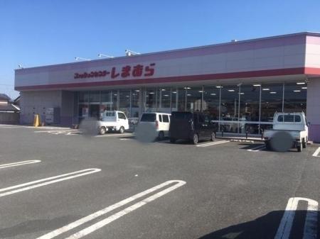 ブリッサ3(ファッションセンターしまむら吉井店)