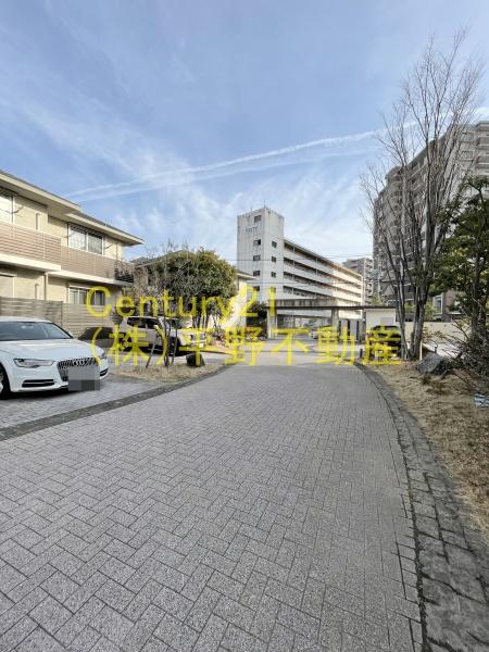 ヴィルヌーブ諏訪野　K棟