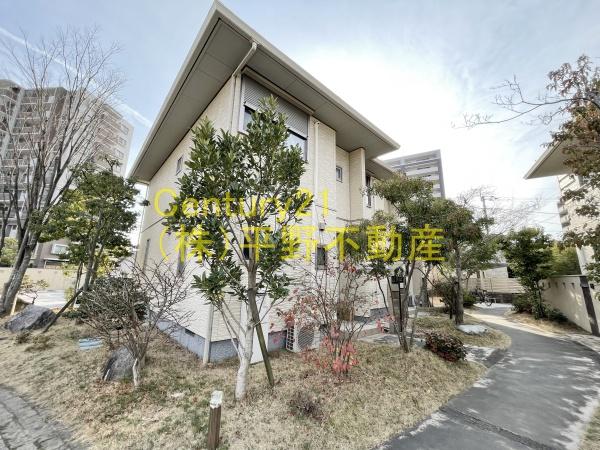 ヴィルヌーブ諏訪野　K棟