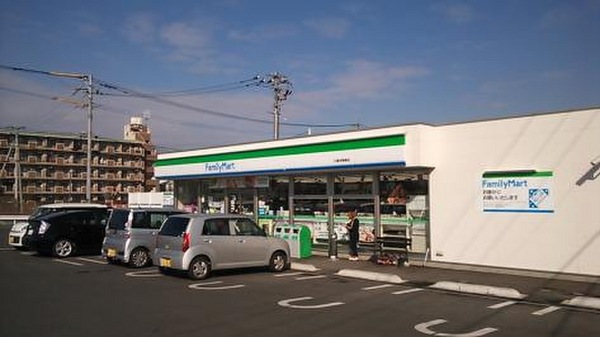 HEARTY'SENT豆津 C棟(ファミリーマート久留米梅満店)