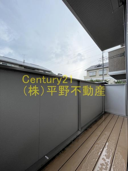 ワレア城前　A棟