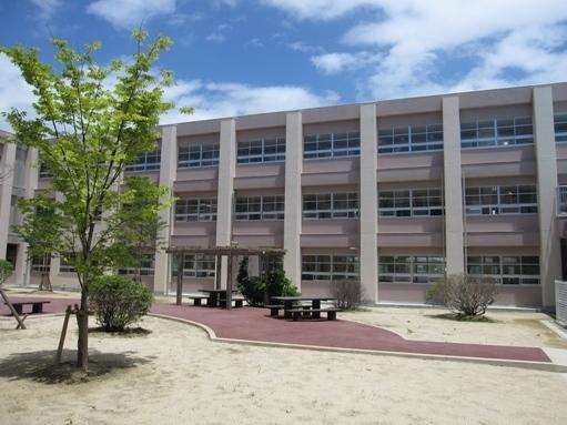 アトール城南(久留米市立筑邦西中学校)