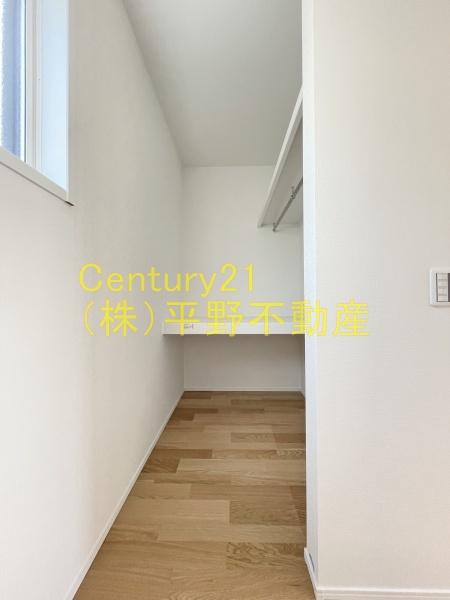 花畑3丁目貸家