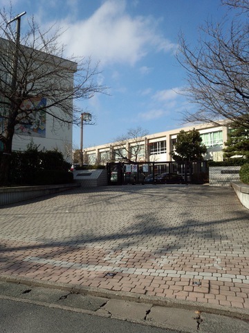 秋吉貸家(久留米市立合川小学校)