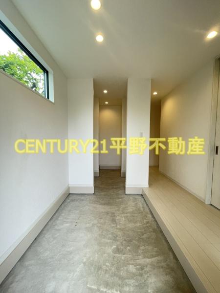 秋吉貸家