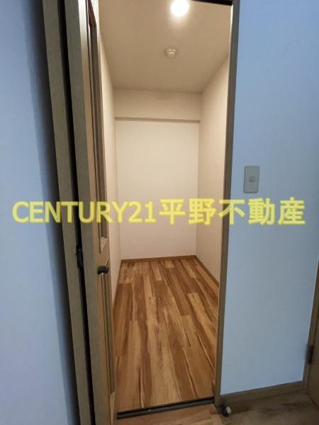 パークレーン六ツ門
