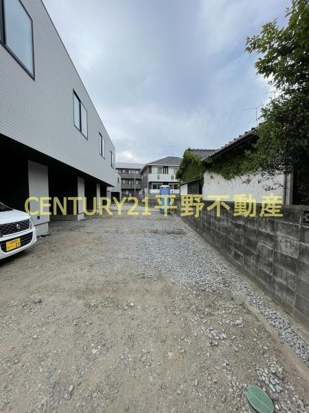 GARAGEHOUSEAIKAWA　A棟