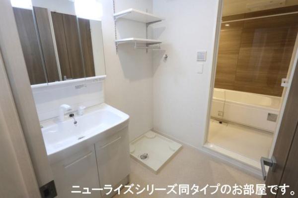 メゾン・ヴィラージュ　1番館