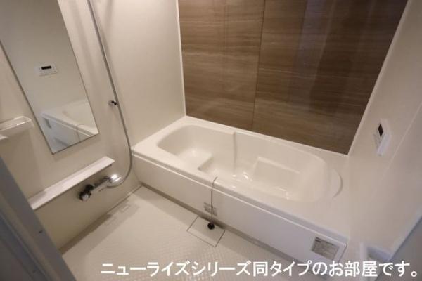 メゾン・ヴィラージュ　2番館