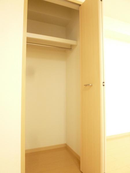 エレガンス山川2