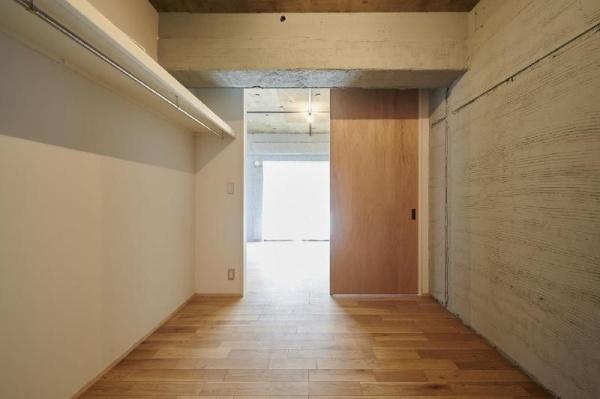 R-BLDG02