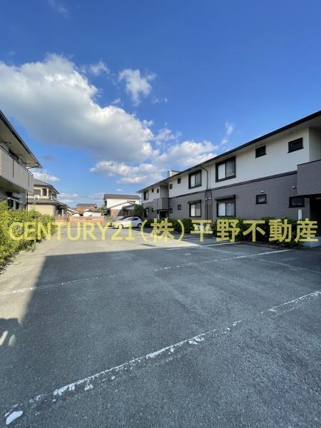 ハイカムール津福