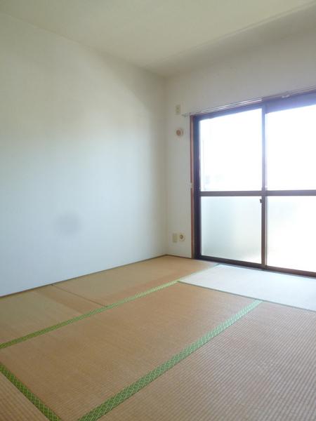 グリーンビル御井　A棟