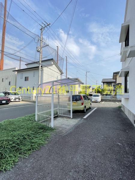 ホワイトハイツYAMASAKI