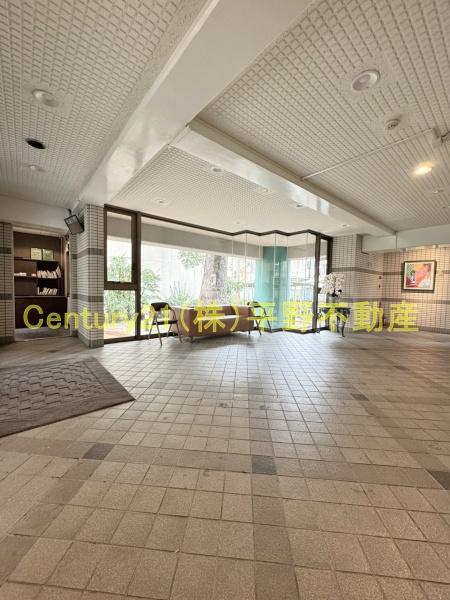 パークレーン六ツ門