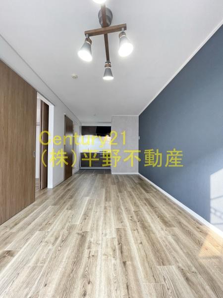 三番館