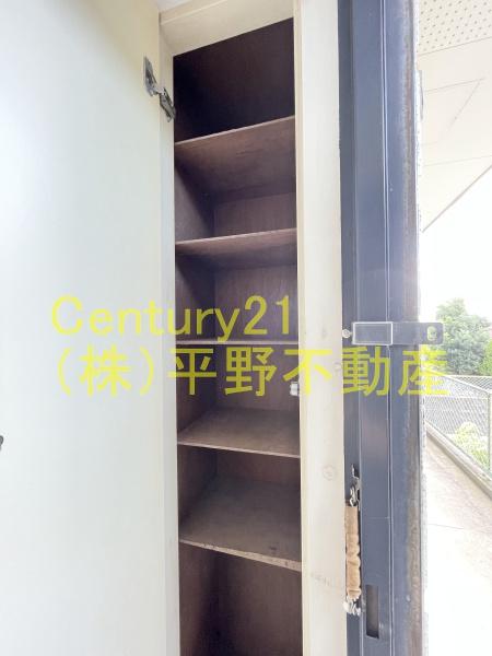 シャトレ隈2(玄関)