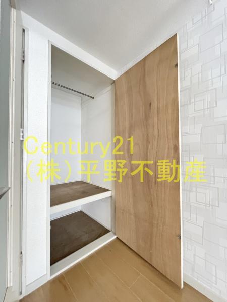 シャトレ隈2(収納)