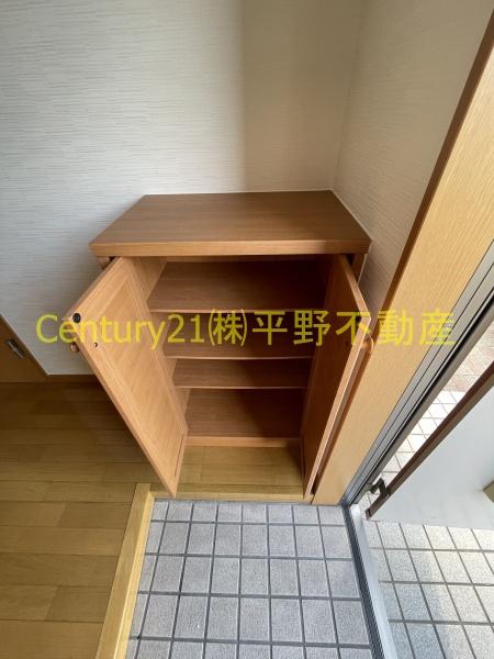 クローバー岡