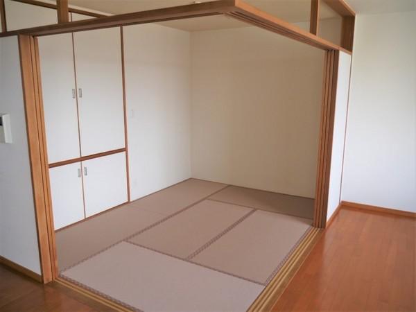 ランドゥール城南の杜