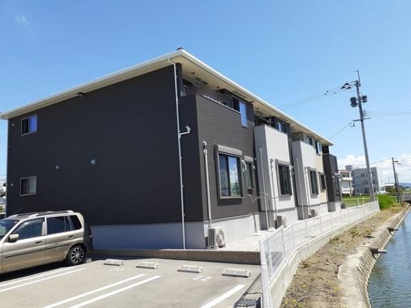 シェルブルー3　B棟