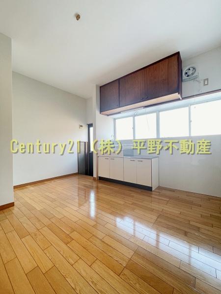 合川町市ノ上貸家