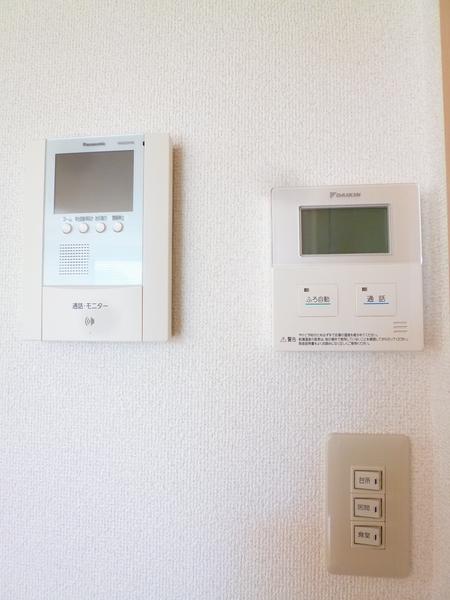 シャーメゾン高良内　A棟