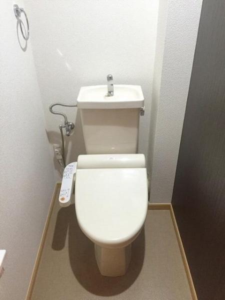 センチュリー中央
