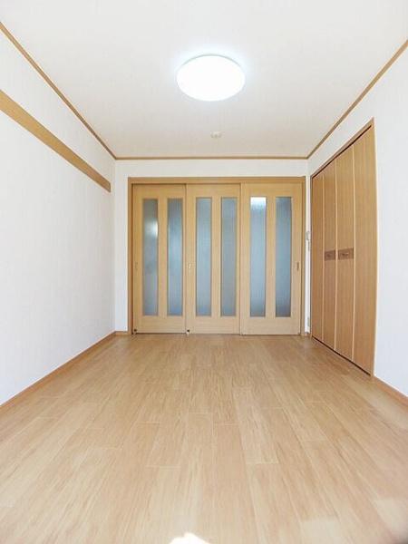 ラシーヌ伍番館