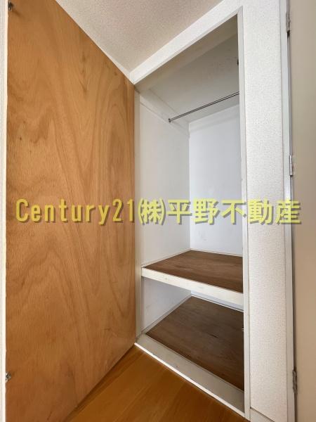シャトレ隈2(収納)