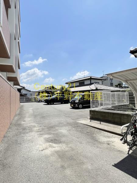 モントーレヒルズ東櫛原