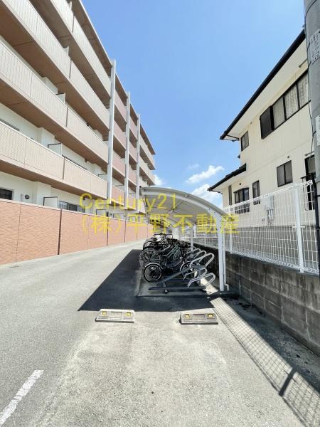 モントーレヒルズ東櫛原