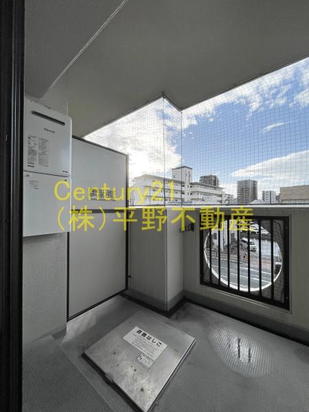 みついビル(バルコニー)